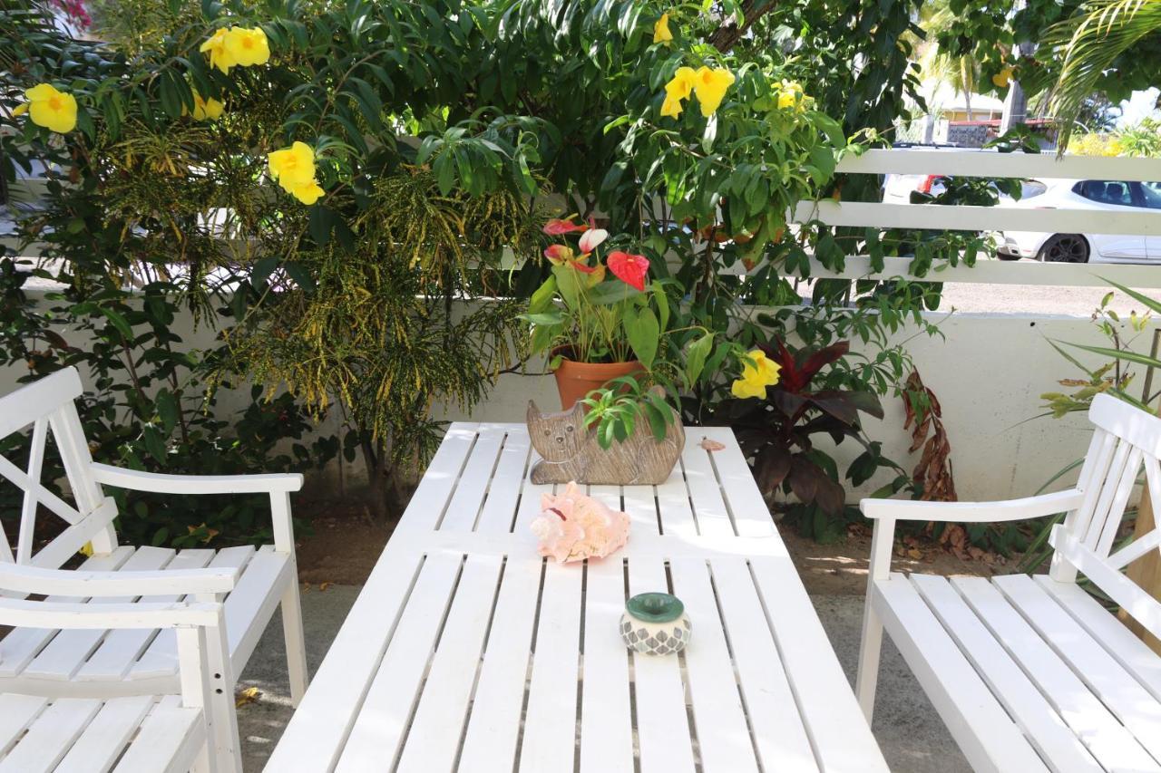 Le Colibri Et Le Frangipanier Διαμέρισμα La Trinite Εξωτερικό φωτογραφία
